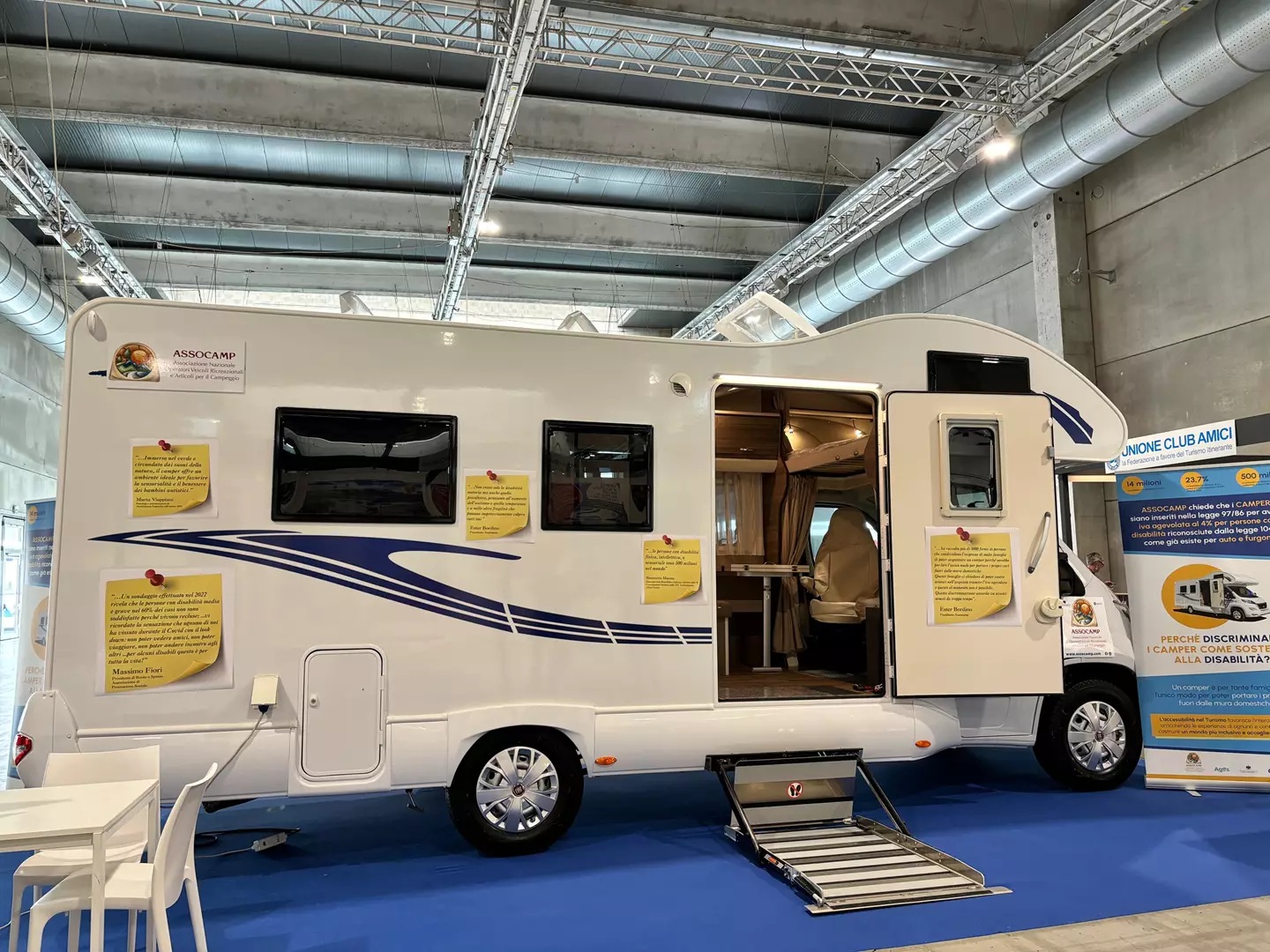 Camper per disabili allestito da Assocamp al Salone del Camper di Parma
